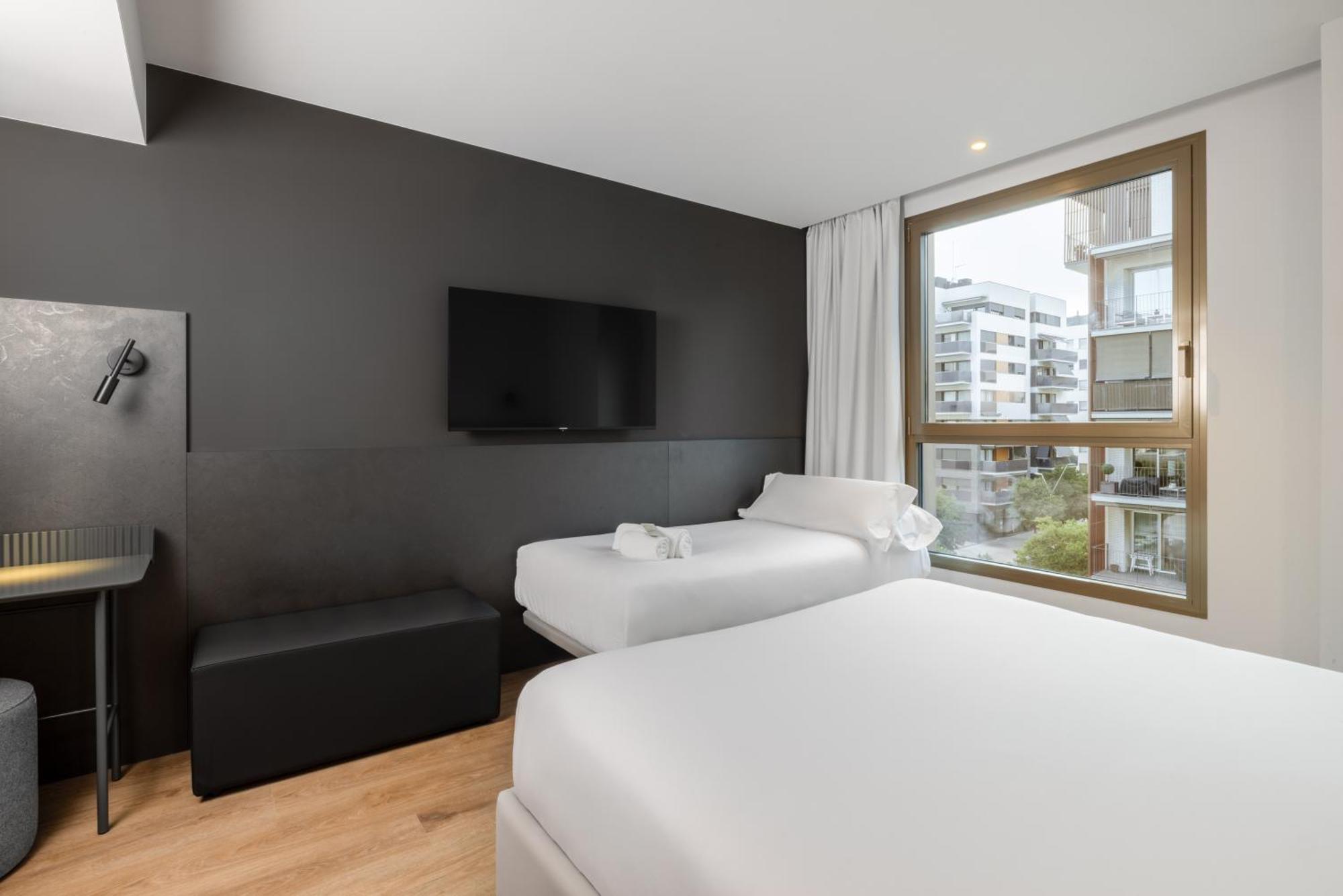 Hotel Sb Win 4 Sup Sant Feliu de Llobregat Dış mekan fotoğraf